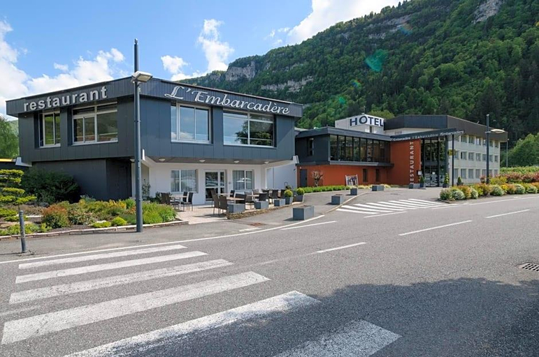 Lobby 4, Hv Tel Restaurant De L Embarcadv Re, Ain