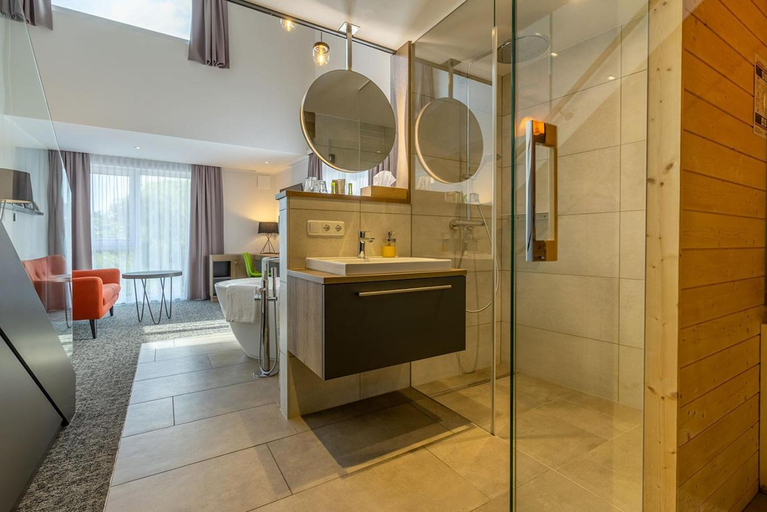 Bathroom 3, Seehotel Im Weyer, Gmunden