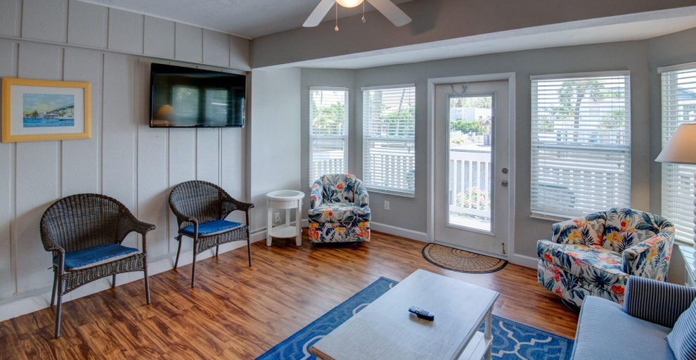 Public Area 2, Matanzas Inn Bayside Resort and Marina, Lee