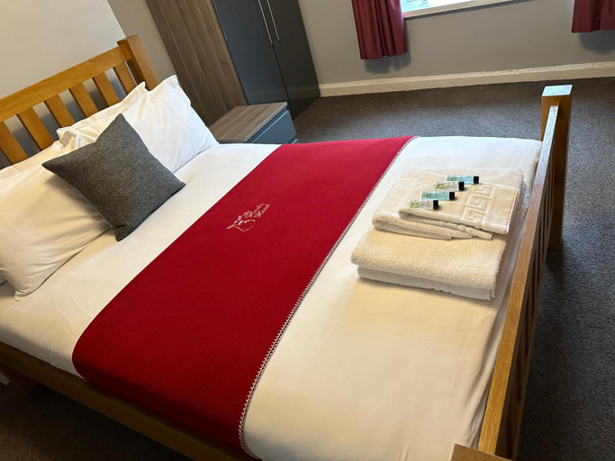 Bedroom 3, The Hinds Head Hotel, Lancashire