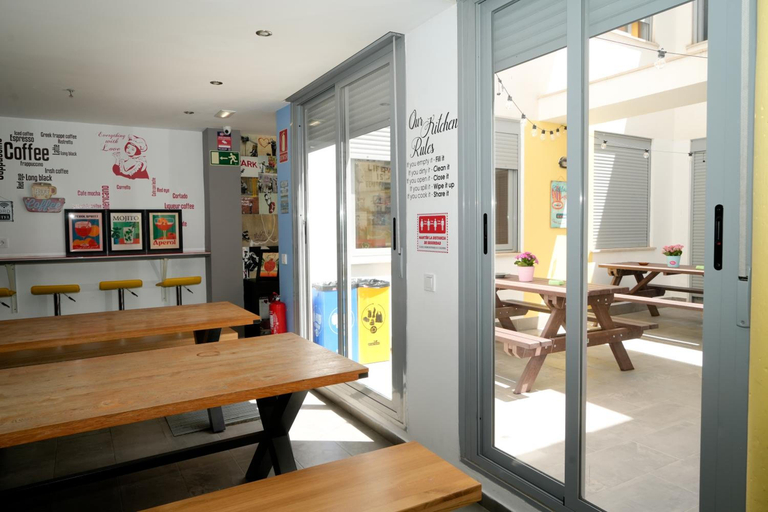 Food & Drinks 5, New Art Hostel Albergue Juvenil, Baleares