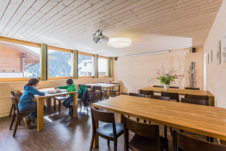 Food & Drinks 5, Nova Casa Spinatscha Sedrun, Surselva