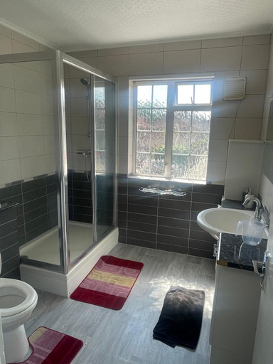 Room 2, Oyo Baraka Edgware, London