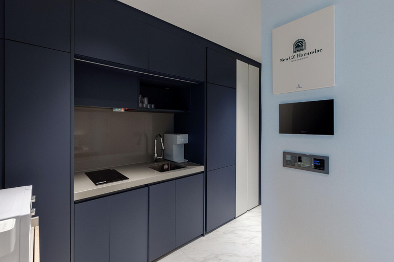 Room 4, Newcz Haeundae Residence, Haeundae