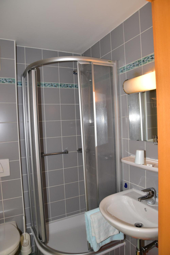 Bathroom 3, Florianihof, Weiz