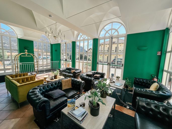 Public Area, Hotel Caroline, Varese