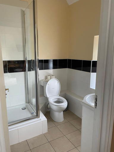 Bathroom 4, Inn On The Wye, Herefordshire