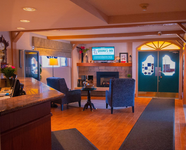 Public Area 2, Grama's Inn, Fraser-Fort George