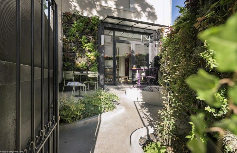 Exterior & Views 1, Max Hotel, Paris