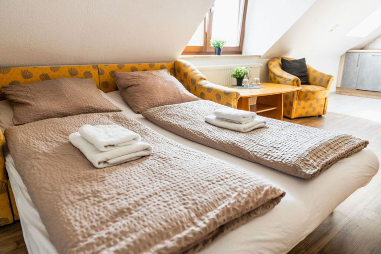 Bedroom 2, Landhotel Georgshof, Fulda