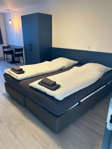 Bedroom 1, Hotel A24 Bei Hamburg, Stormarn
