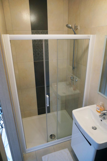 Bathroom 3, Hotel Vega, Lębork