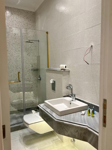 Bathroom 4, EL Farida Hotel, 'Abdin