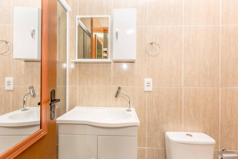 Bathroom 5, Pousada F7, Campinas