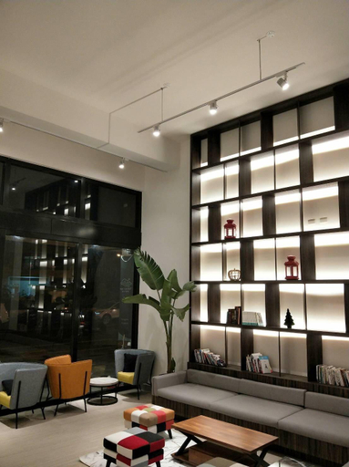 Public Area 3, Meet Secret, Pingtung