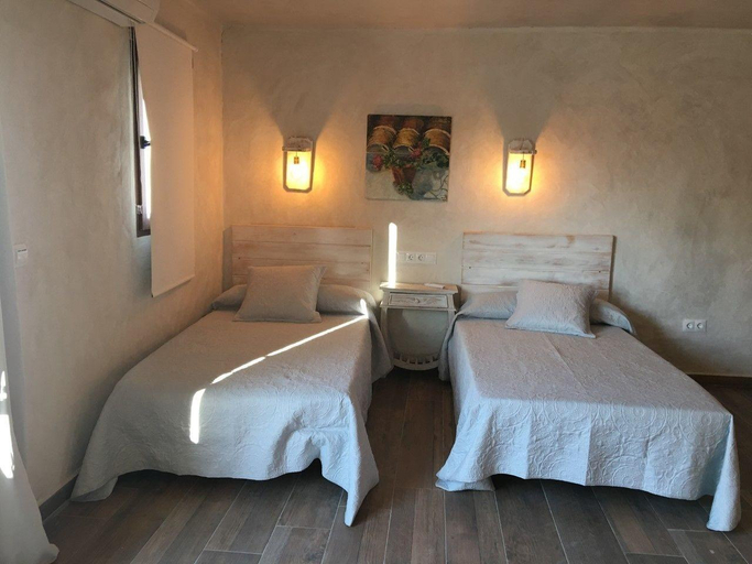 Room 2, El Rancho, Cádiz