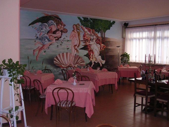 Food & Drinks 4, Albergo Tenda Verde, Ancona