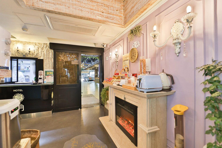 Food & Drinks 5, Hotel February Suseong, Buk