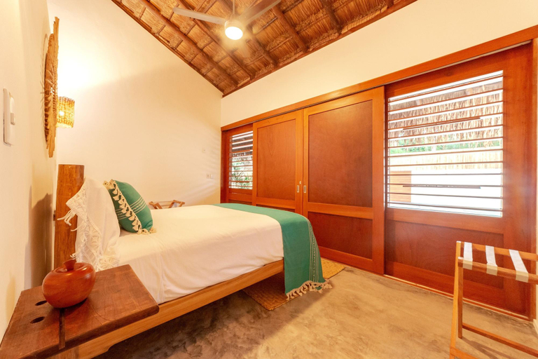 Room 2, Mimosa Tulum Hotel & Hostel, Cozumel