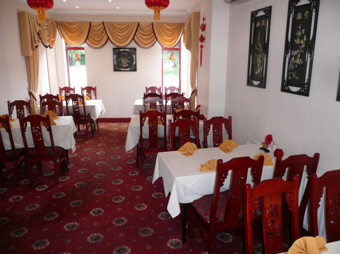 Food & Drinks 4, Beijing Dragon Hotel, Lincolnshire
