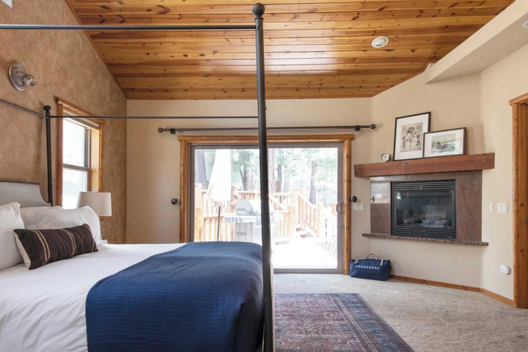 Lobby 4, Bernard By Avantstay Luxurious Cabin In Big Bear, San Bernardino