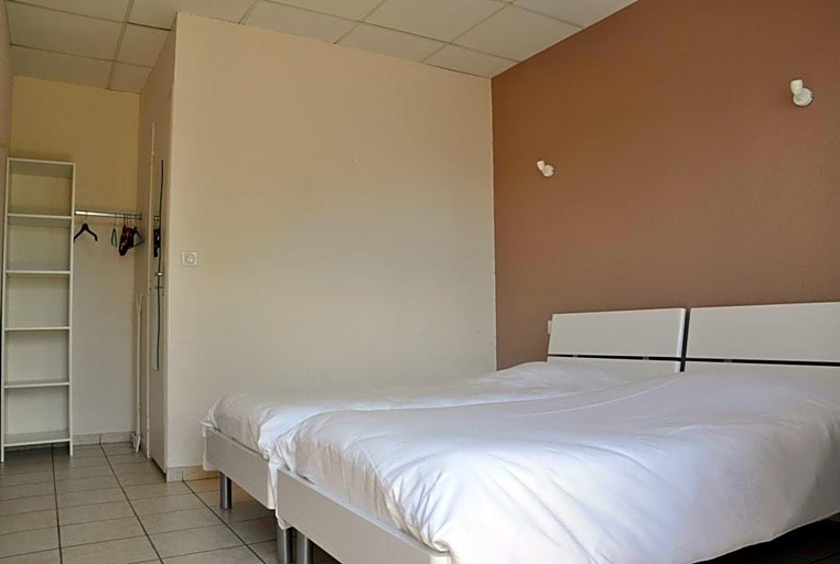 Room 5, Hv Tel Restaurant La Casera, Haute-Garonne