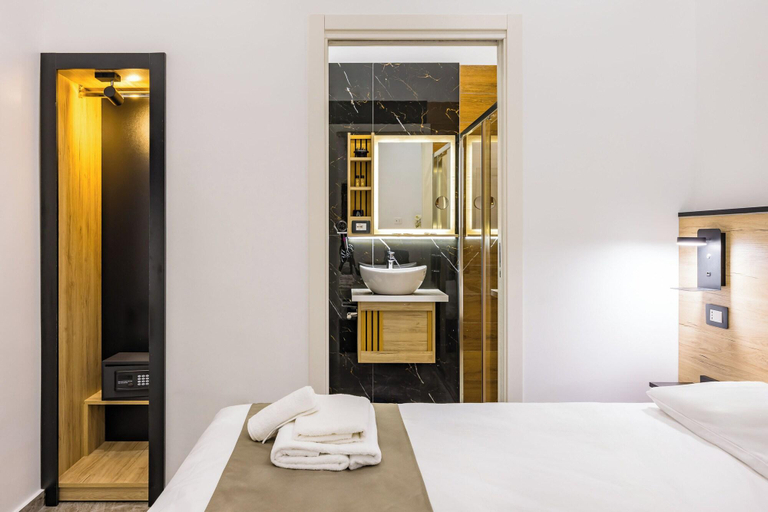 Bedroom 3, BORGO CASANOVA, Napoli