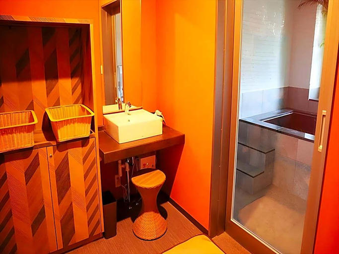 Bathroom 5, The Legato Inn Mifune, Mifune