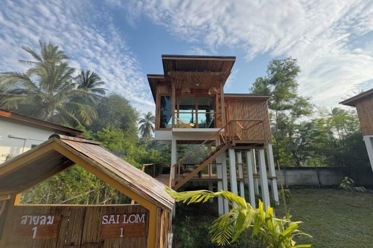 Exterior 2, Baan Proud Proud, Khanom