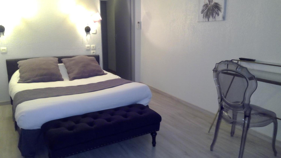 Bedroom 3, Hotel De La Bastide, Aude