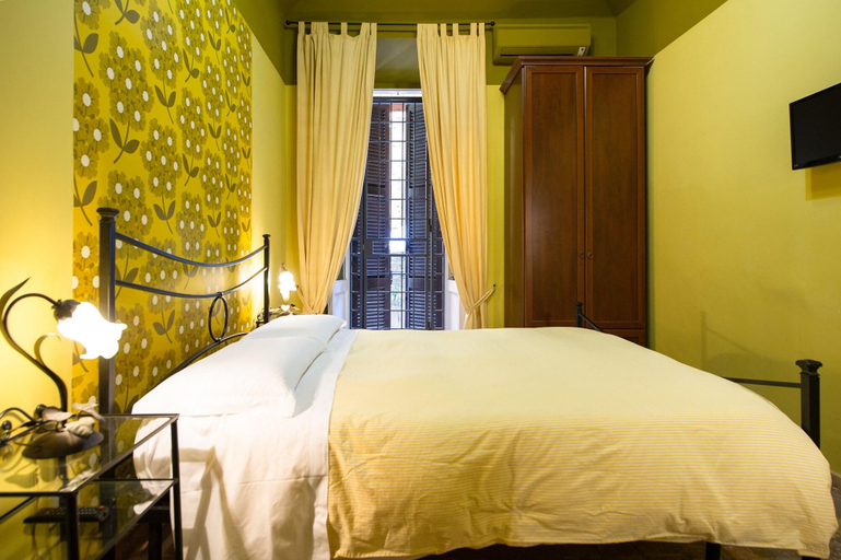 Bedroom 2, Vaticana Ottaviani, Rome