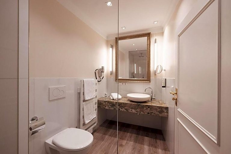 Bathroom 5, Hotel Lindauer Hof, Lindau (Bodensee)
