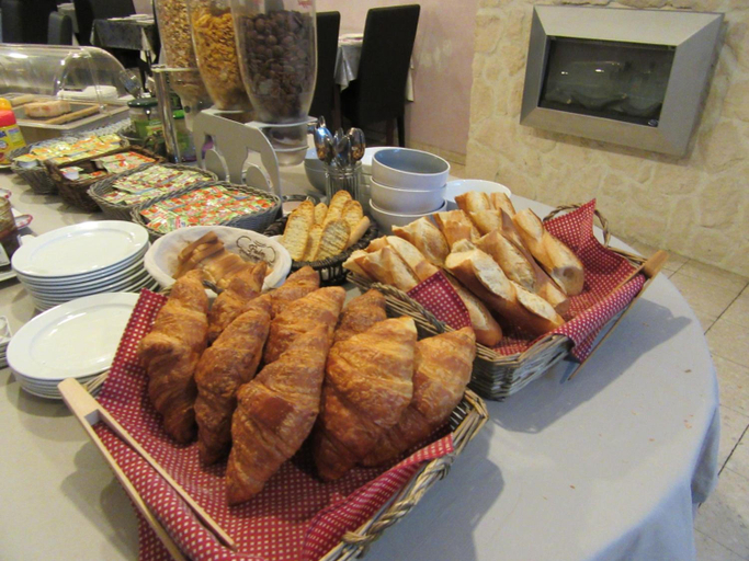 Food & Drinks 5, Hotel De La Bastide, Aude