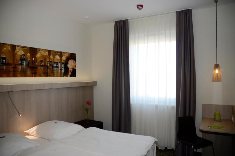 Bedroom 4, Hotel Cloppenburg, Cloppenburg