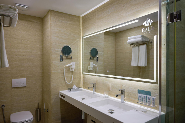 Bathroom 4, Hôtel RALF, Bouzareah
