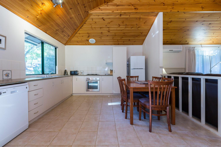 Exterior & Views 1, Bushy Lake Chalets, Augusta-Margaret River