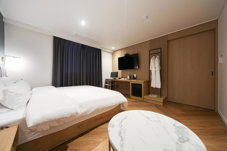 Bedroom 2, Hotel Lazy Heaven, Masan