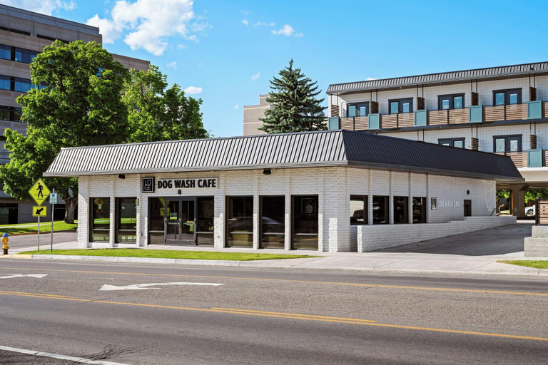 Exterior & Views 1, Loge Missoula, Missoula