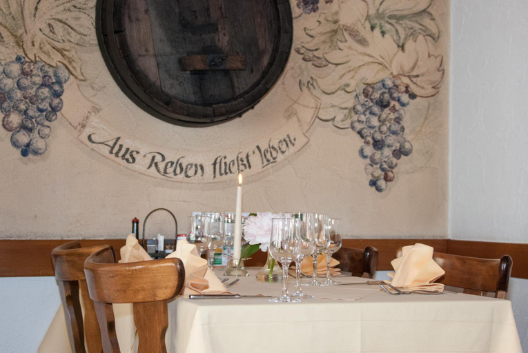 Food & Drinks 5, Speiserestaurant Traube, Aarau