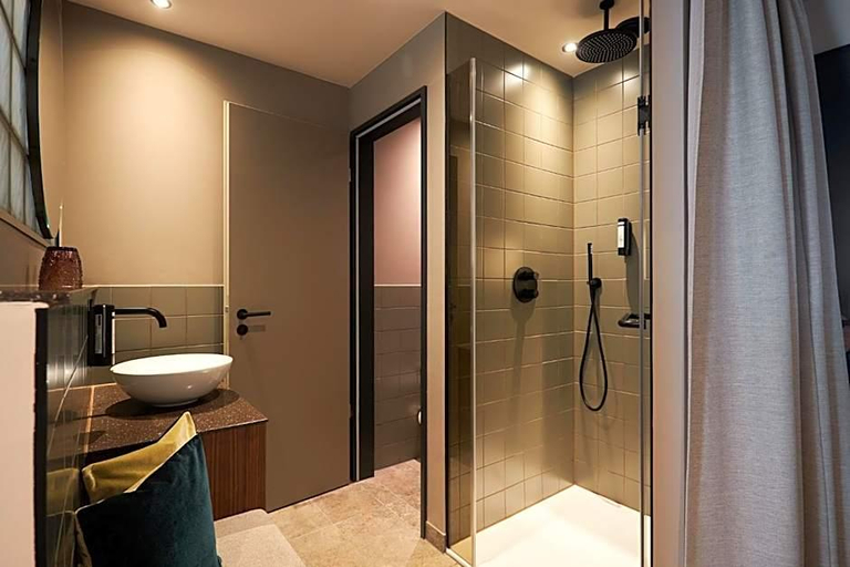 Bathroom 4, Hotel Cocoon, München
