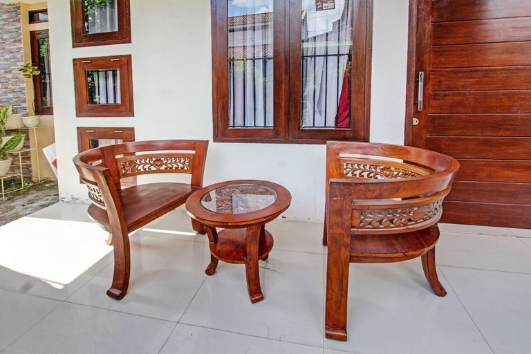 Lobby 4, Oyo Life 92754 Kost Griya Perdana, Lombok