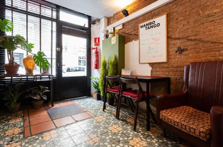 Public Area 3, Mambo Tango, Barcelona