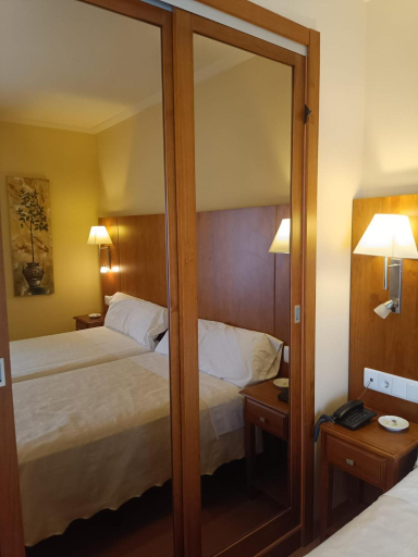 Bedroom 4, Hotel Villa De Larraga, Navarra