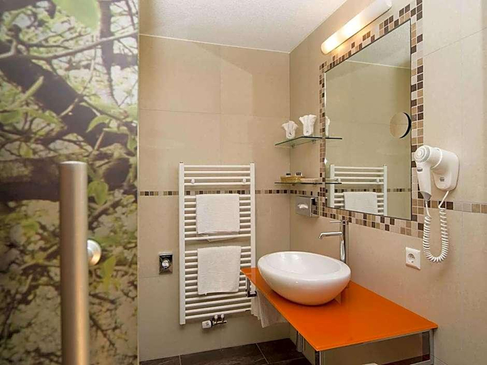 Bathroom 3, Hotel Neckartal, Esslingen