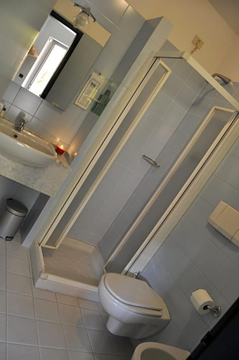 Bathroom 3, Green Hotel, Reggio Nell'Emilia