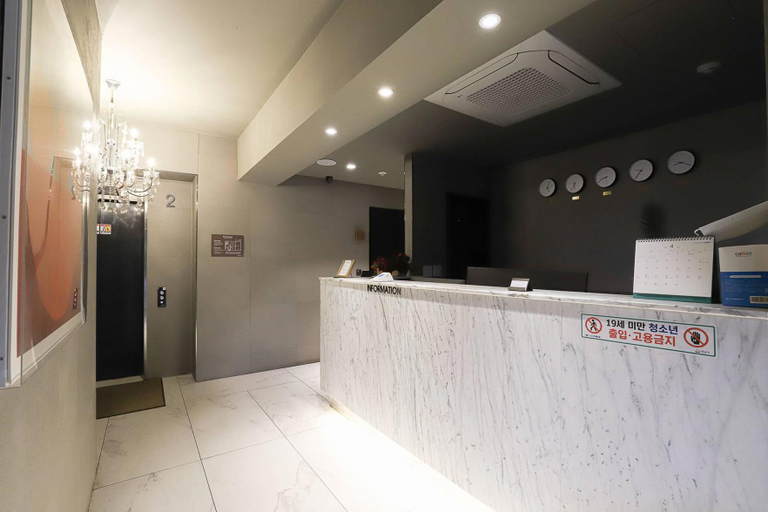 Others 4, Seongnam 313 Avenue, Songpa