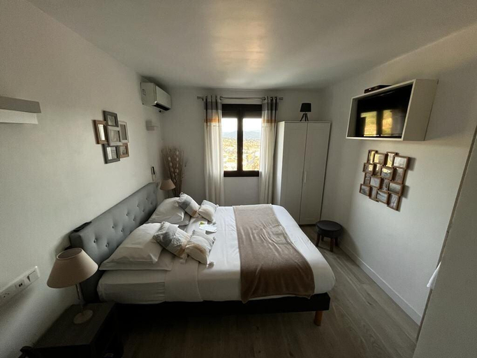 Bedroom 3, Le Chateau D Argens, Var