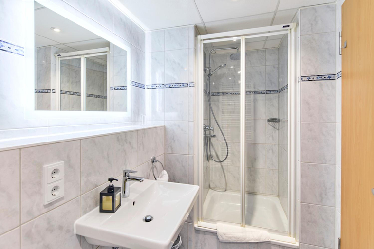 Bathroom 3, Apartments Aschheim, München