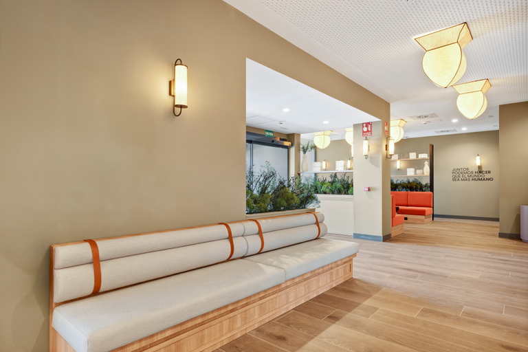 Public Area, B&B Hotel Madrid Fuenlabrada Retail Park, Madrid