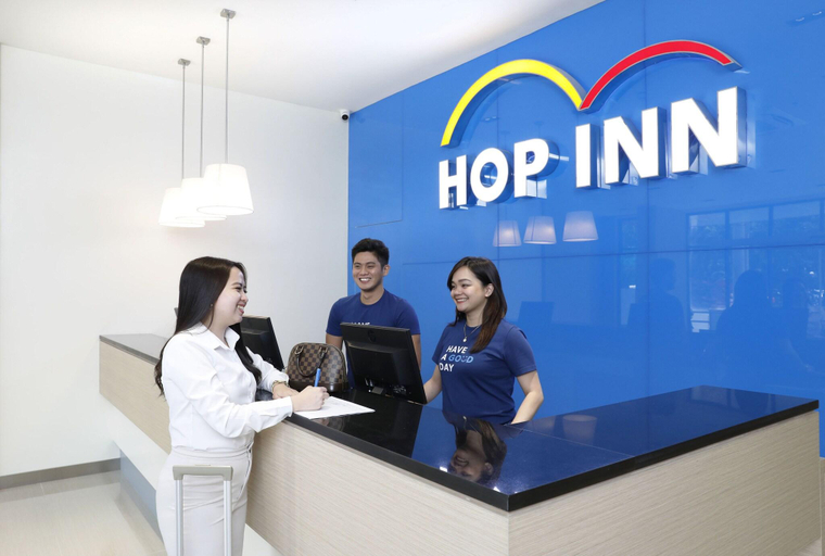 Lobby 2, Hop Inn Ortigas Center Manila, Pasig City